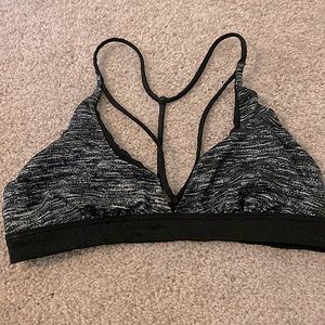 Victoria sport sports bra/ bralette